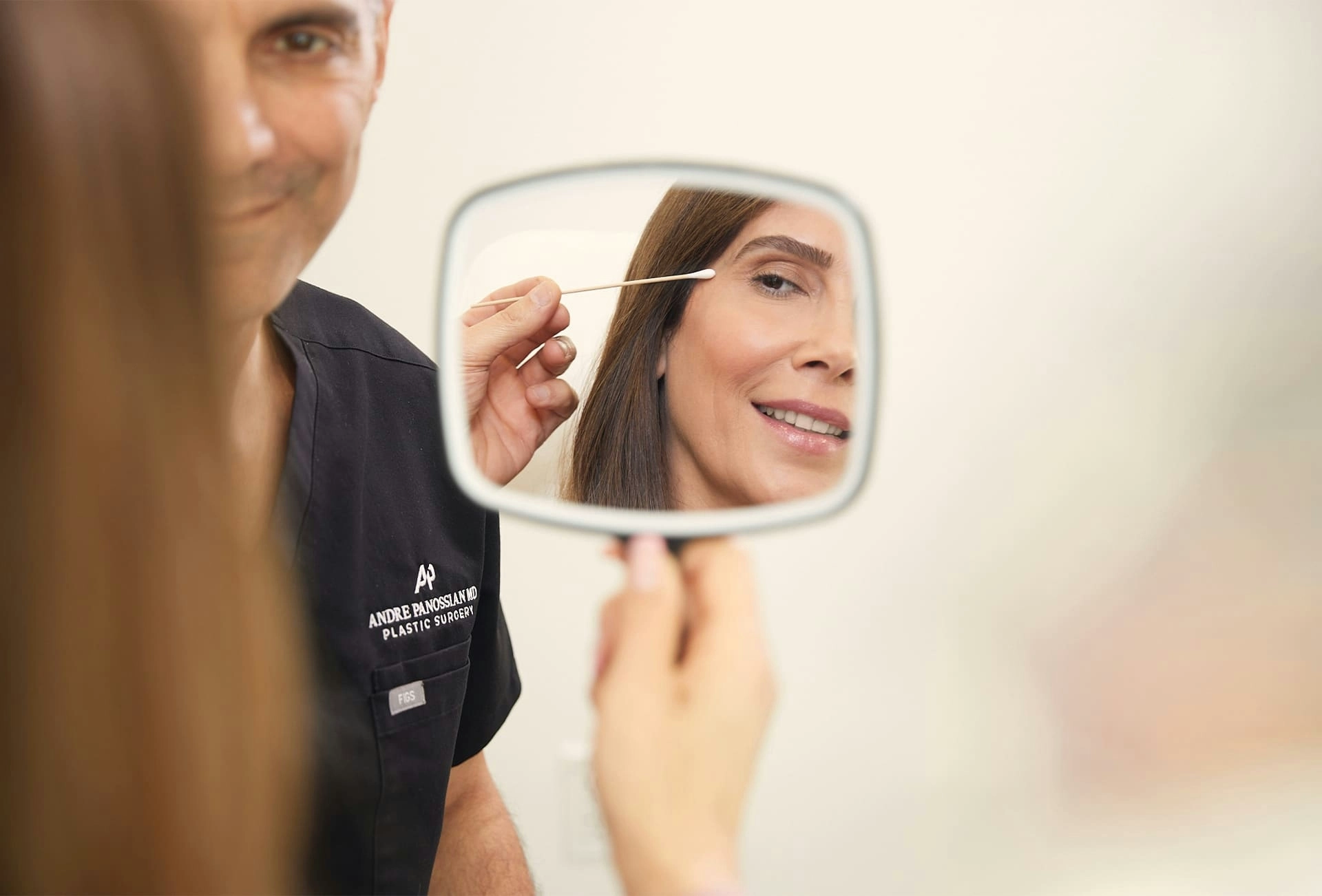 Eyelid Surgery in Pasadena with Dr. Panossian