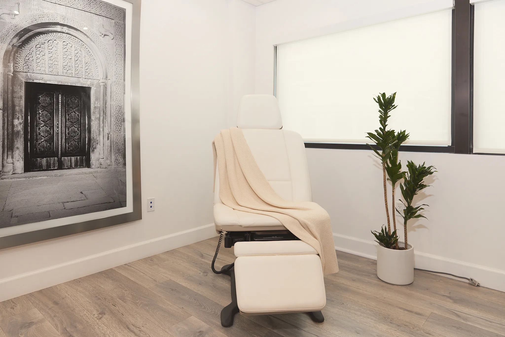 Dr. Panossian's Pasadena office